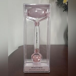 Beauty bio Rose Quartz Facial Roller